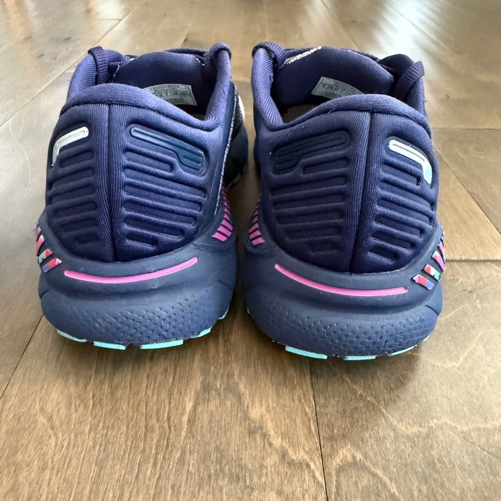 Brooks Adrenaline GTS 22 Women’s Running Shoes Size 9 Lilac/Eclipse/Purple - Picture 6 of 9